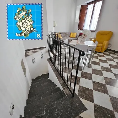 Holiday home La Rosa Bianca Della Vucciria Palermo